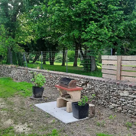 Du Chateau De Chambonnieres Holiday home Le Plessis-Feu-Aussoux